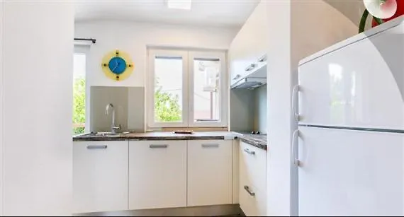 Apartment Fig Tree Medulin 0*,  Croatia