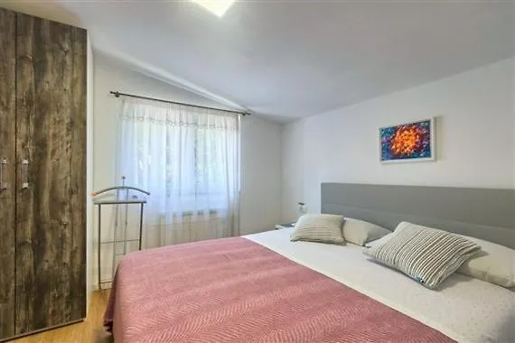 Apartment Fig Tree Medulin 0*,